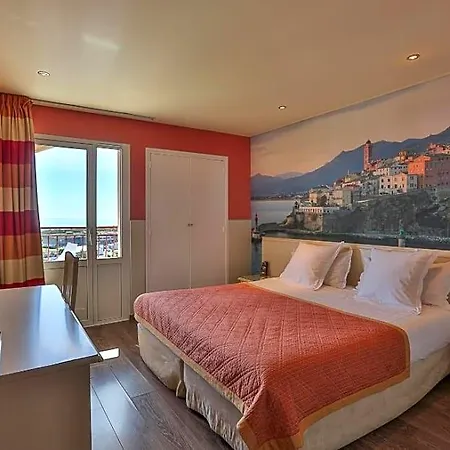 Ostella Hotel 3*
